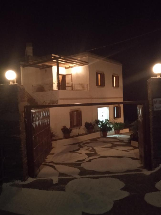 Miltiadis Apartments Sineti Exterior photo