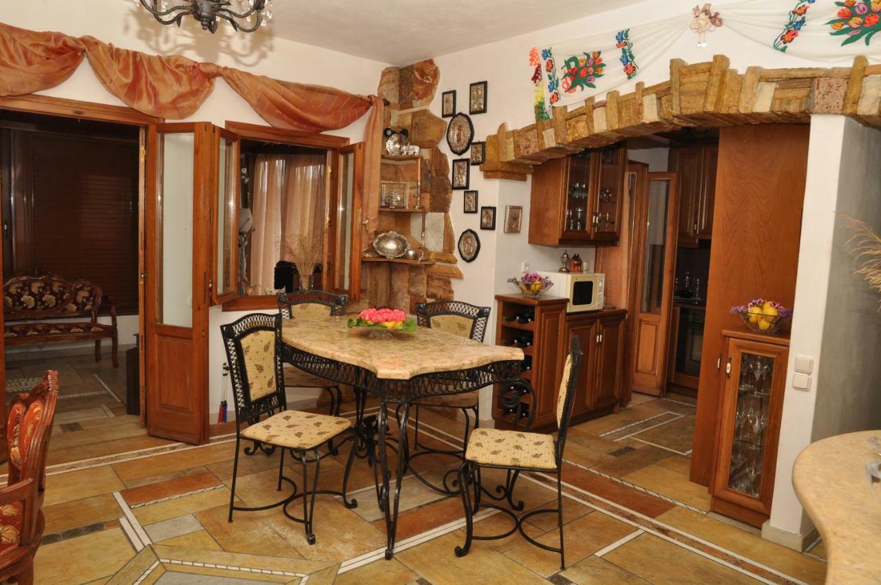 Miltiadis Apartments Sineti Exterior photo